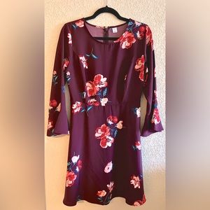 𝐎𝐥𝐝 𝐍𝐚𝐯𝐲 | ℬ𝓊𝓇𝑔𝓊𝓃𝒹𝓎 𝒻𝓁ℴ𝓇𝒶𝓁 𝒟𝓇ℯ𝓈𝓈